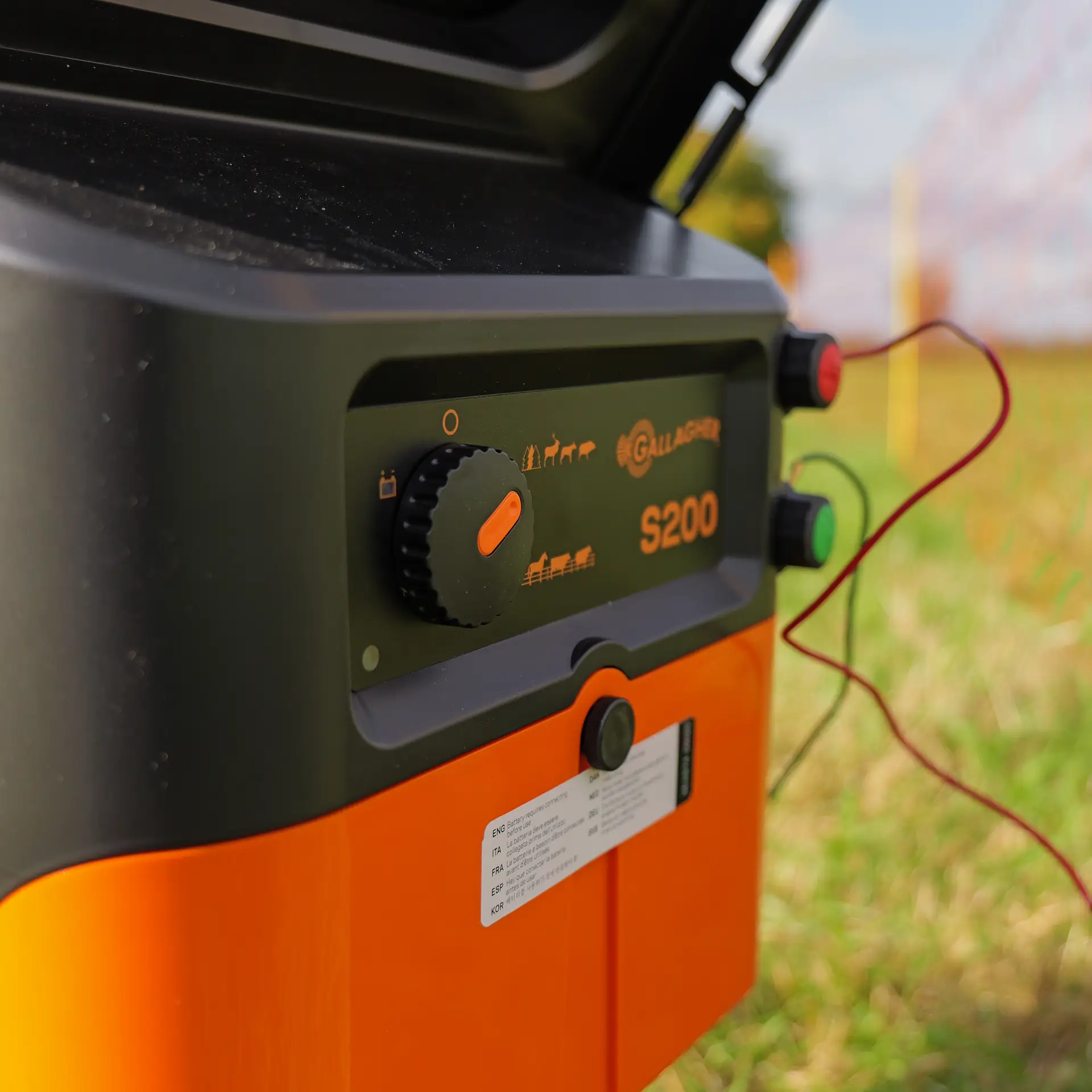 S200 incl. 2 accu's - 12V/2,0J (12)