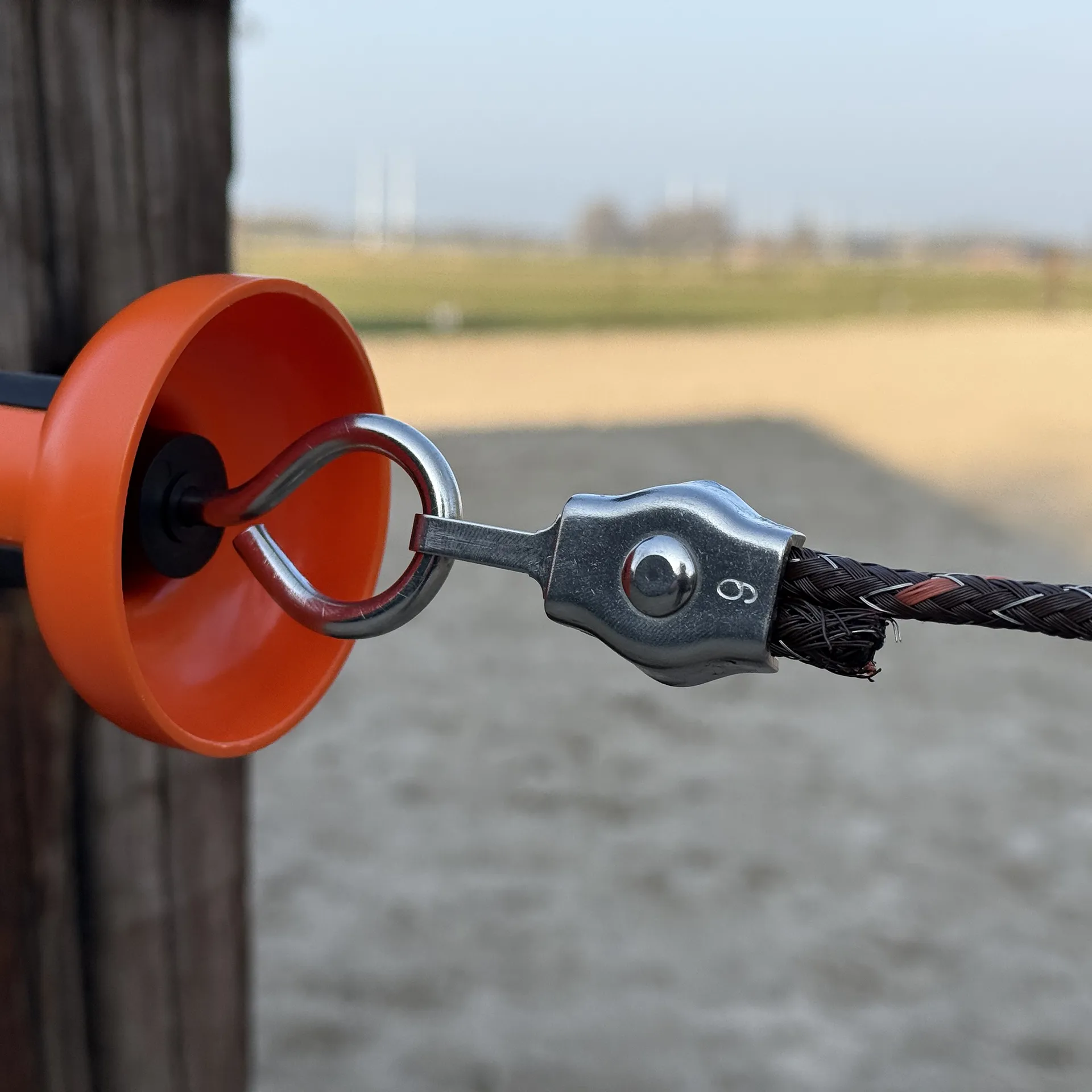 Snoeraansluitclip met vleugelmoer (4) (4)
