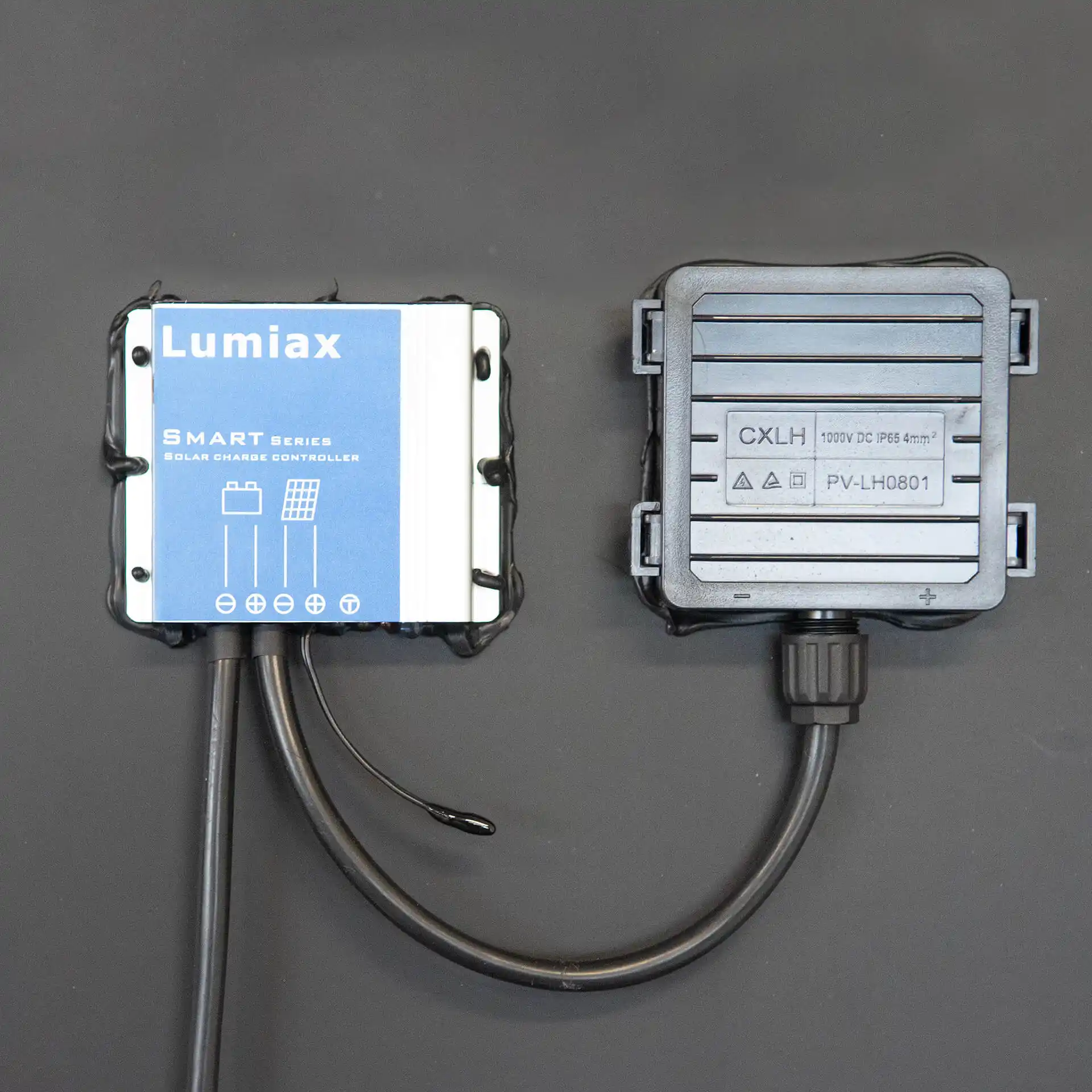 Zonnepaneel Mono AB 30W incl. regelaar (3)