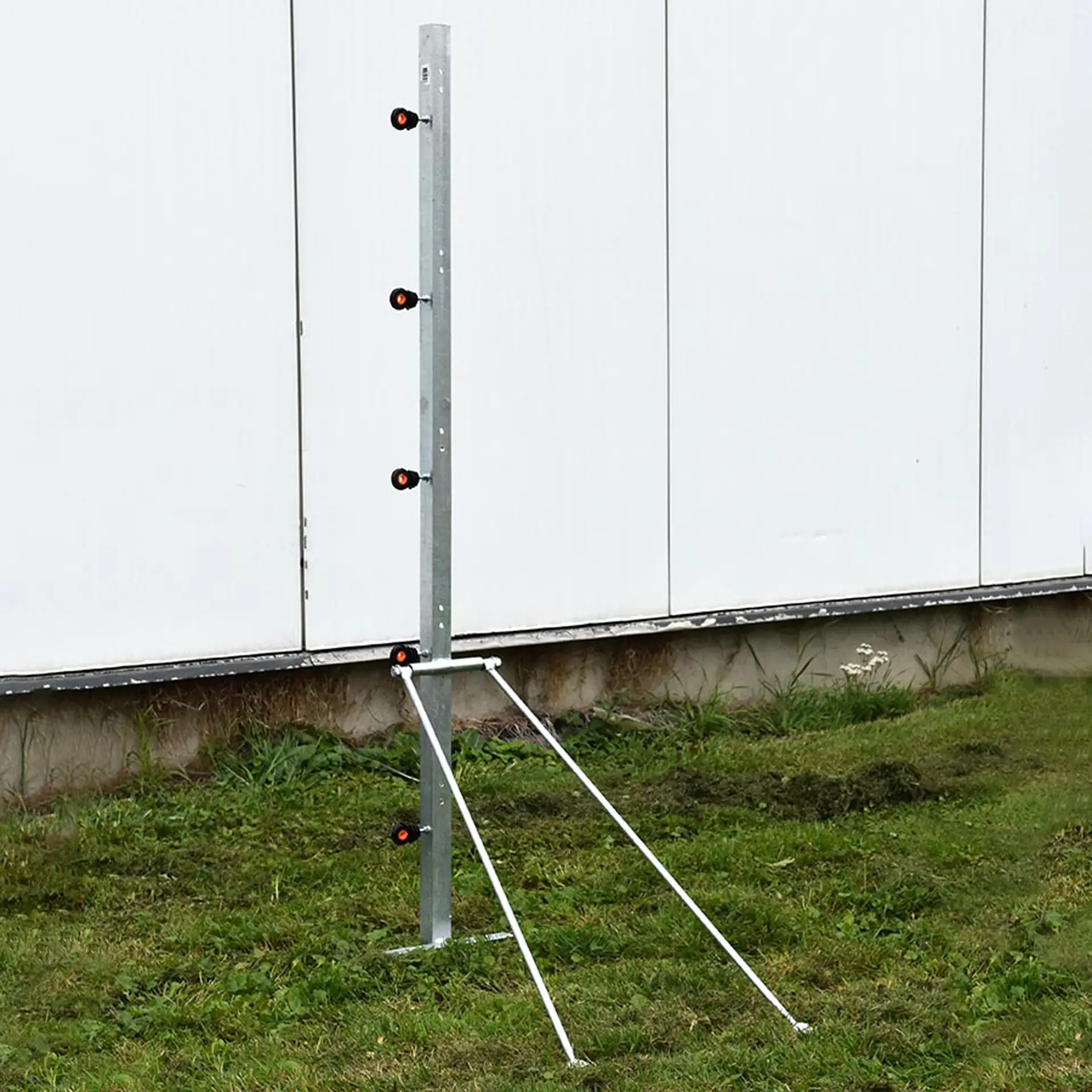 Kabelhaspel/aansluitpaal geschikt voor 5 haspels/5 isolatoren 2,00m (2)