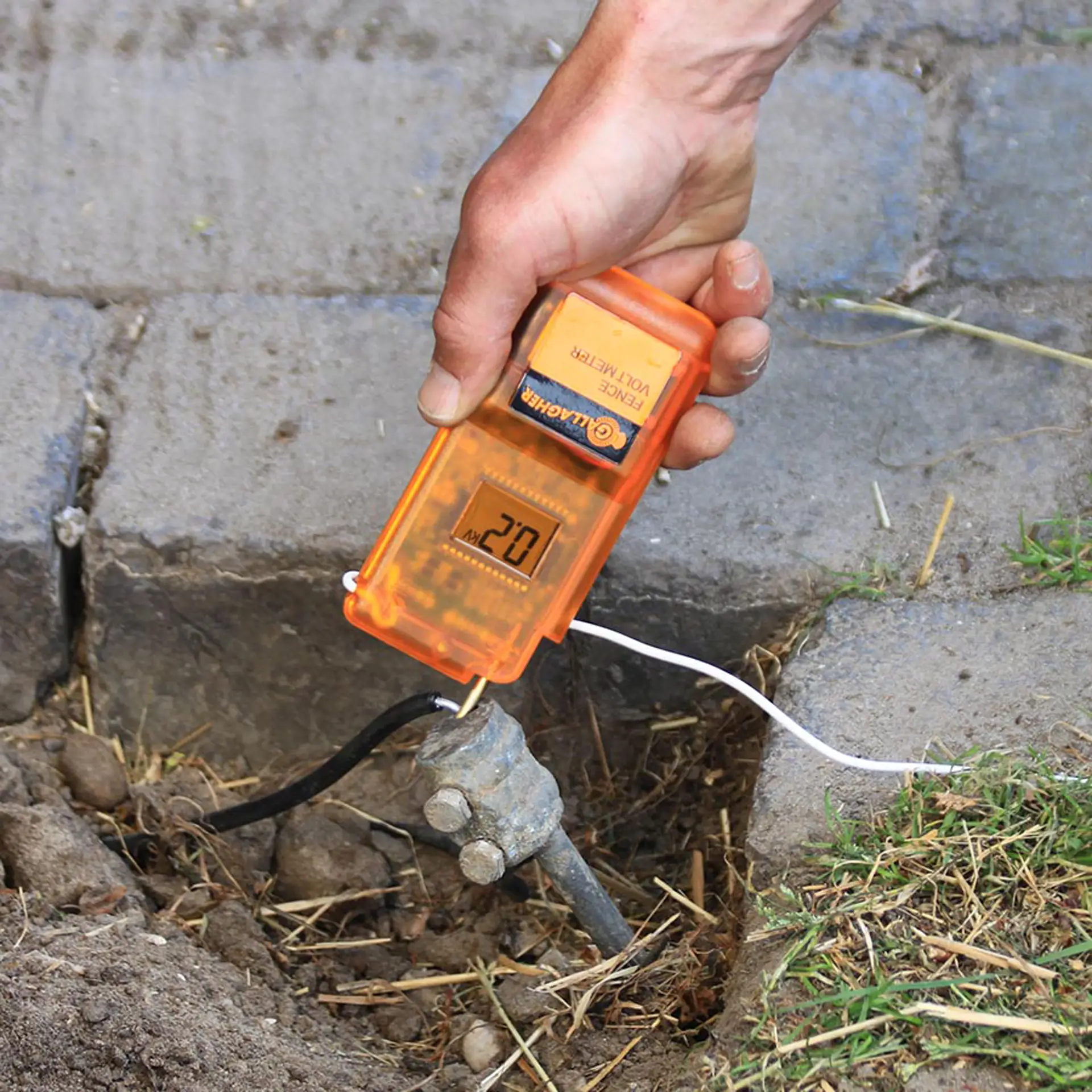 Omheining Voltmeter (2)