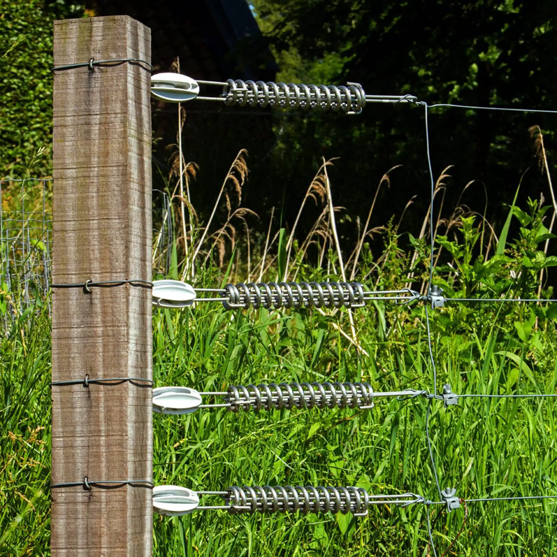 Versterkte trekisolator wit (100) (5)